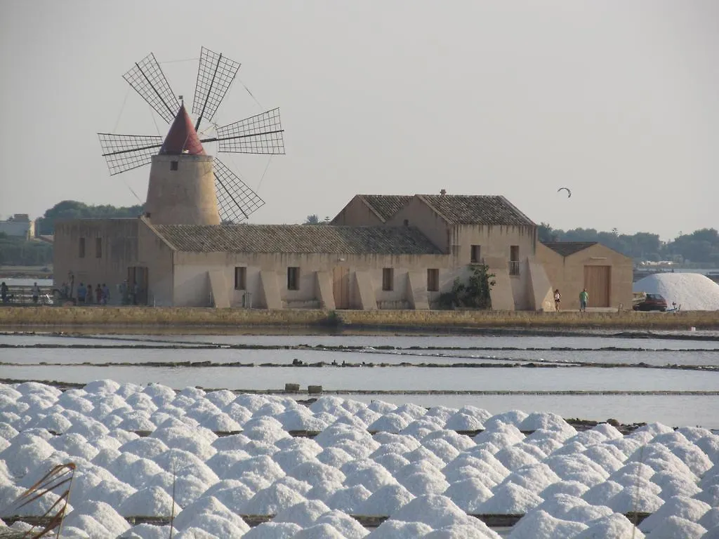 فندق مبيت وإفطار مارسالا Bed And Breakfast Albatros